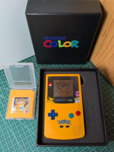Nintendo game boy - boy, color