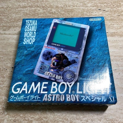 Nintendo game boy light - game,