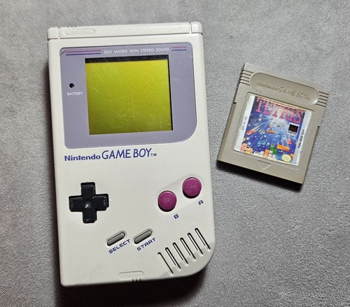 Nintendo game boy console - game,