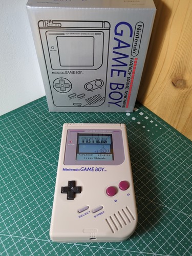 Nintendo game boy console - nintendo,