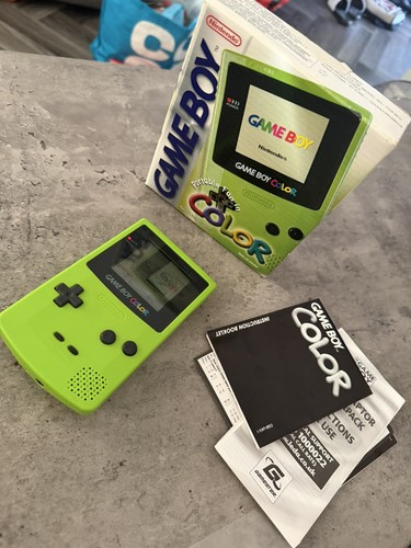 Nintendo game boy - nintendo, color