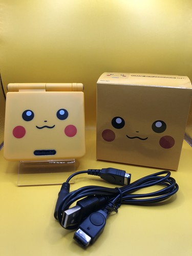 Game boy advance - advance, pikachu